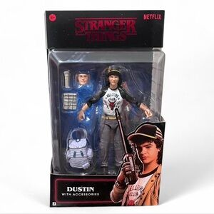 Stranger Things Dustin Upside Down Collector Figure 6” Hunt & Battle Jazwares